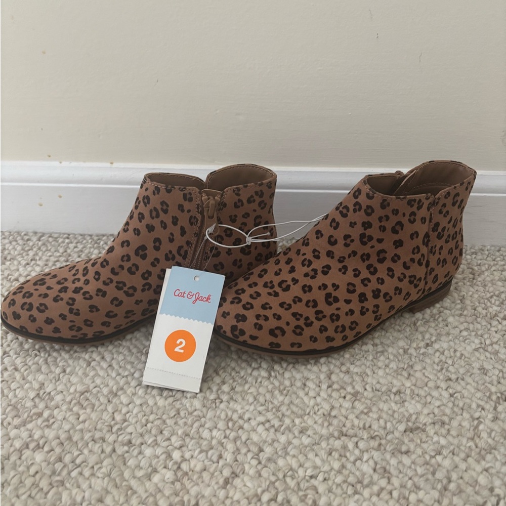 Cat & Jack Leopard Print Ankle Boots for kids